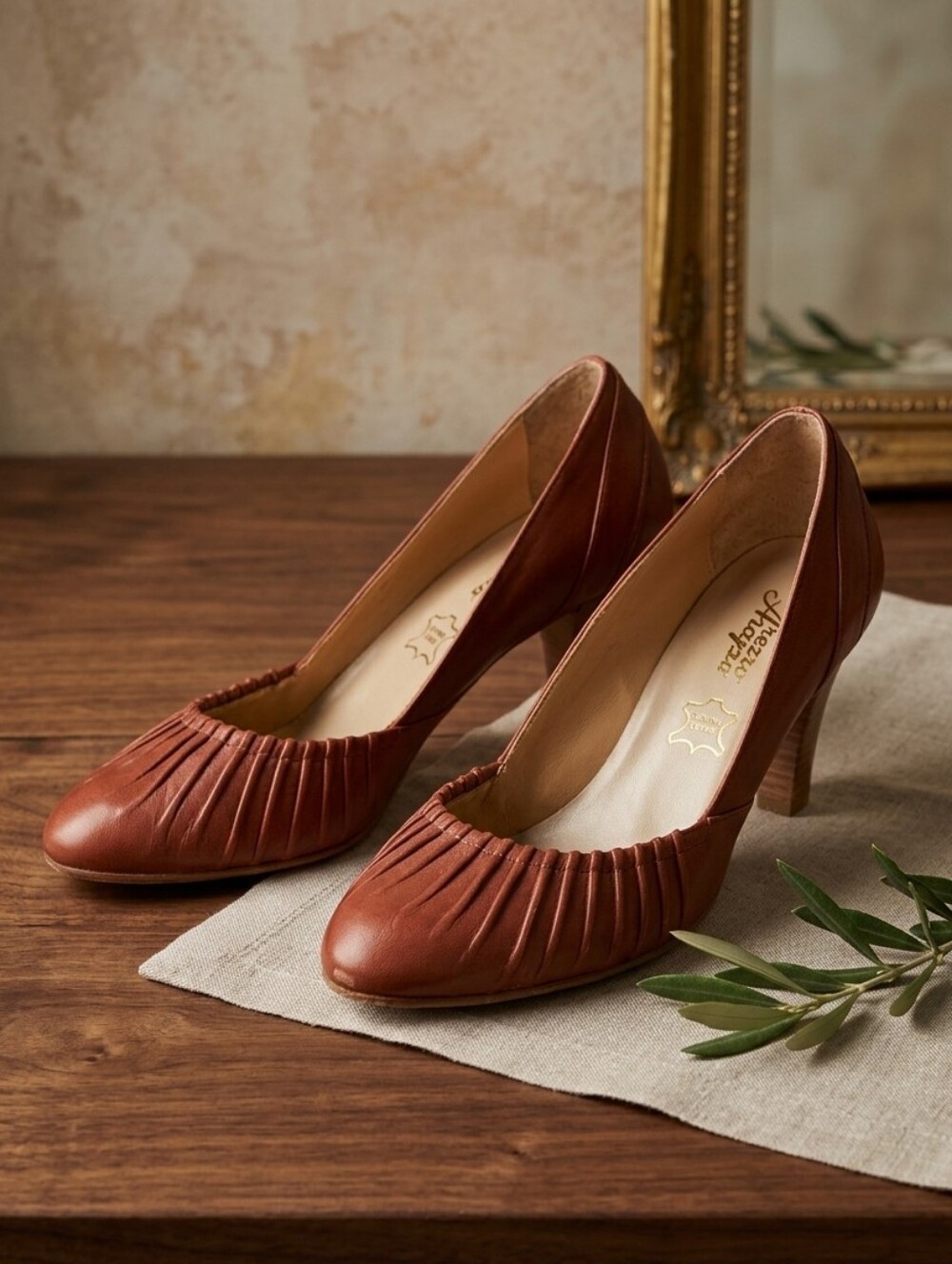 New Shape Vintage Brown Retro Leather Timeless Pleated High Heels Shoes